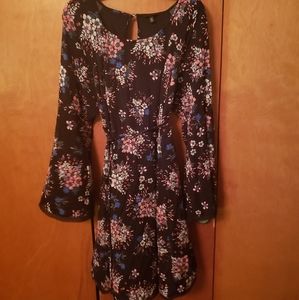 Black floral dress mini dress bell sleeve ditsy